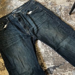 Men’s Denizen 285 relaxed for Levi’s. Size 42x30